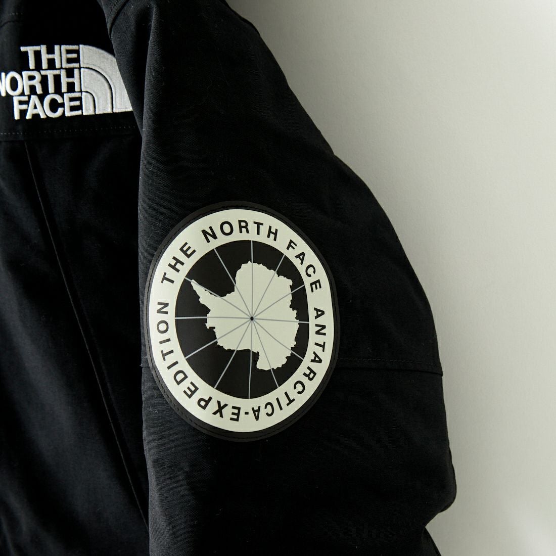 THE NORTH FACE [ザ ノースフェイス] アンタークティカパーカ [ND92546] K