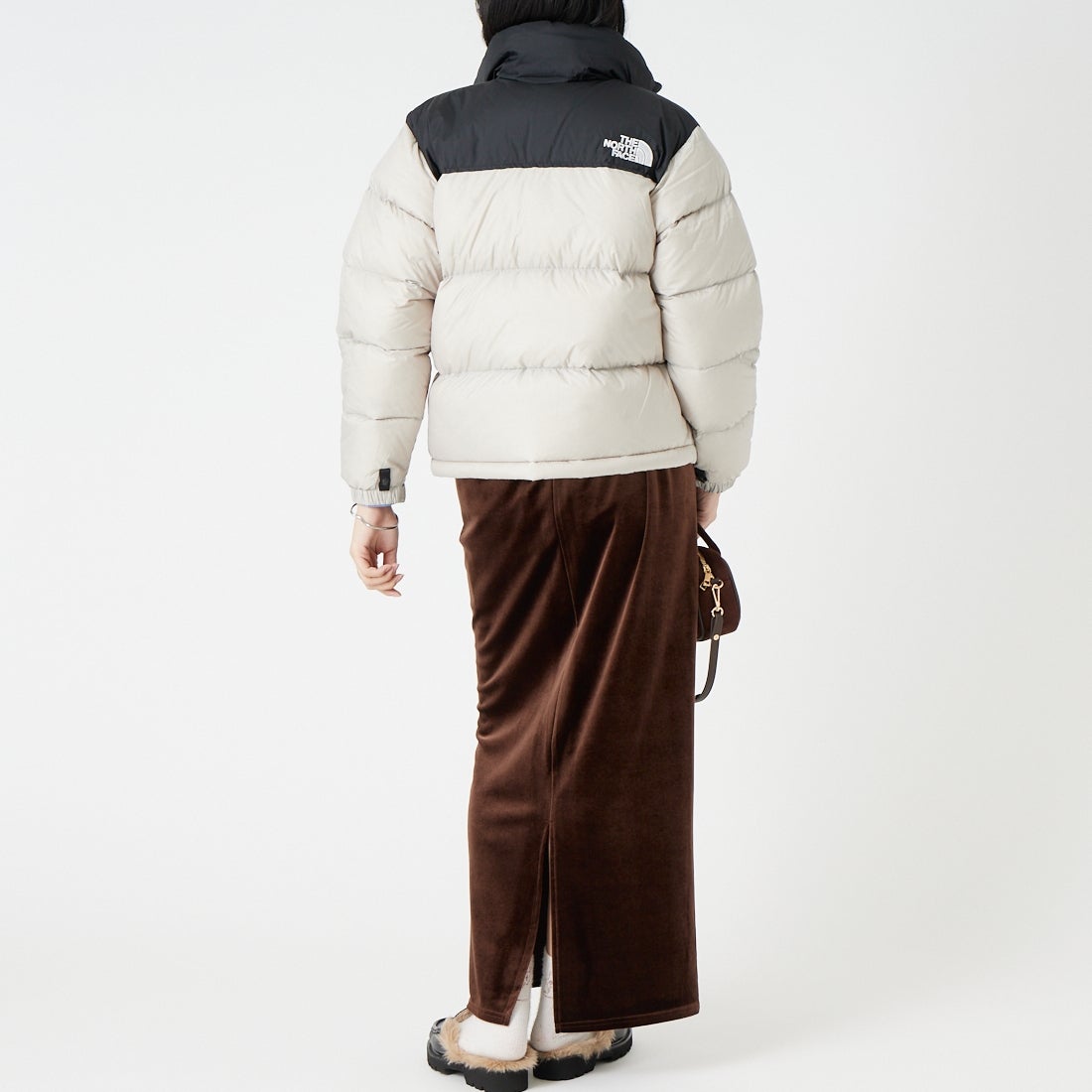 THE NORTH FACE [ザ ノースフェイス] ショートヌプシジャケット [NDW92555] FK &&モデル身長：162cm 着用サイズ：S&&