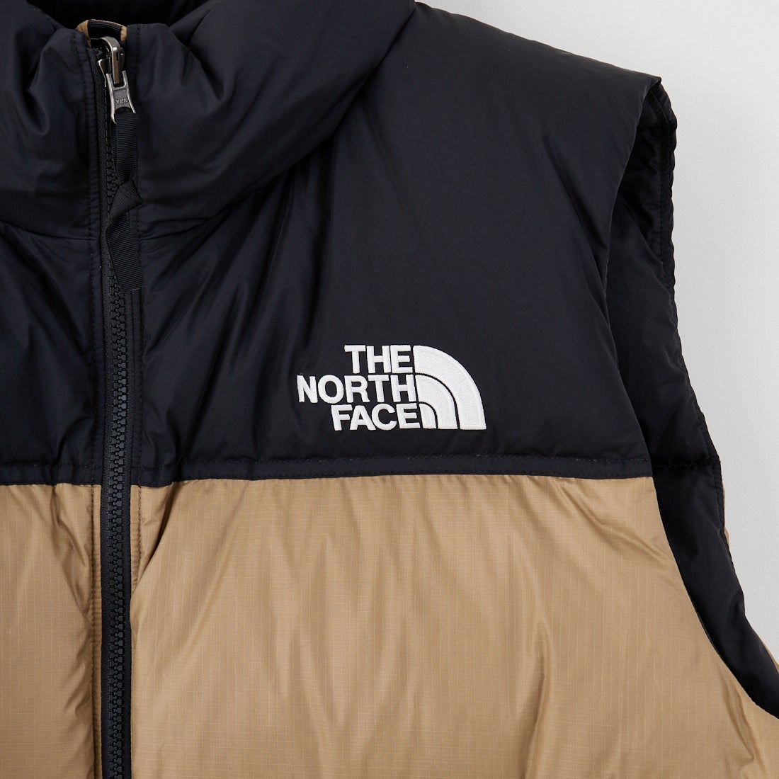 THE NORTH FACE [ザ ノースフェイス] ヌプシベスト [ND92557