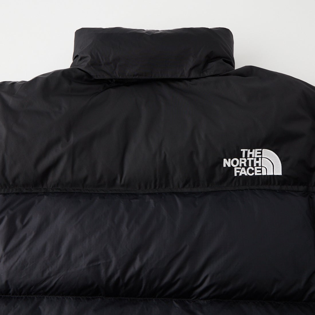 THE NORTH FACE [ザ ノースフェイス] ヌプシジャケット [ND92555] K