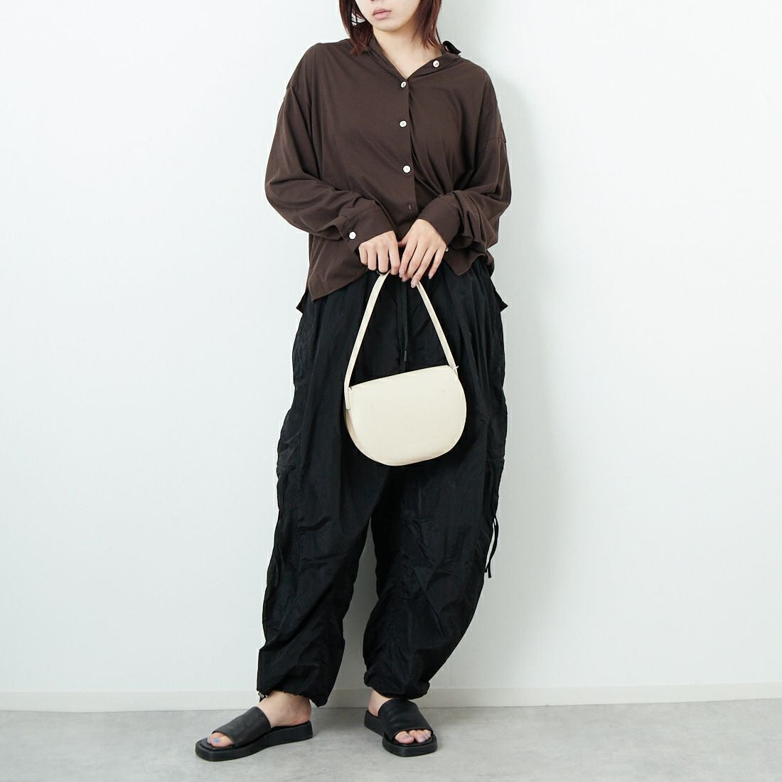 marmors [マルモア] ALBINI カットソーシャツ [0225301102] BROWN &&モデル身長：167cm 着用サイズ：36&&