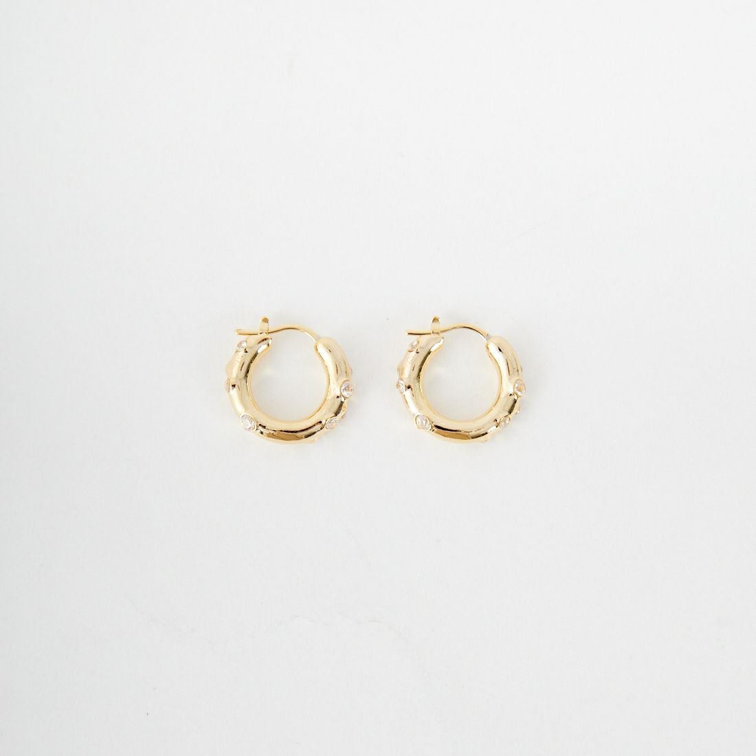 LAPUIS [ラピュイ] ガーデンフープピアス [252-220110] ｺﾞｰﾙﾄﾞ