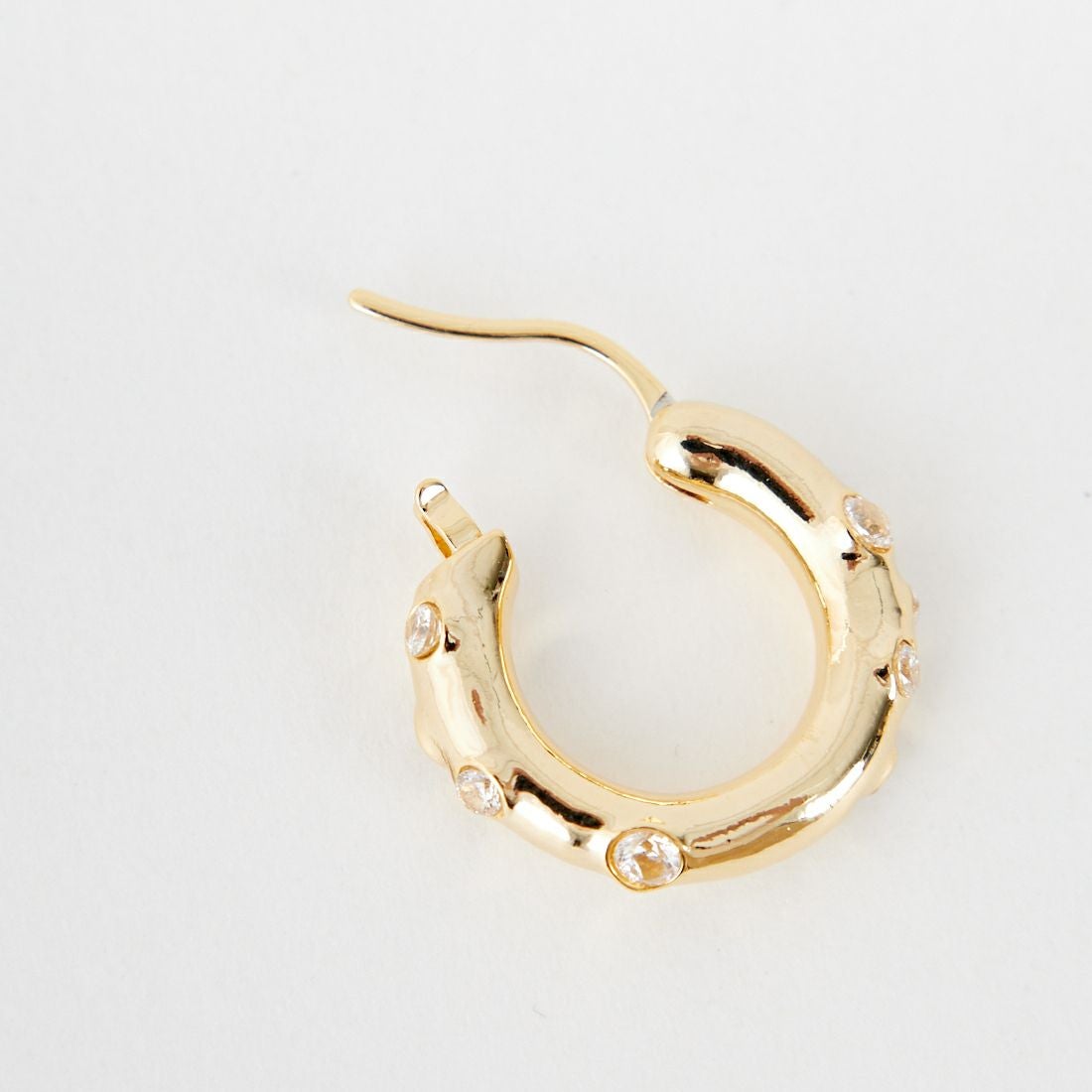 LAPUIS [ラピュイ] ガーデンフープピアス [252-220110] ｺﾞｰﾙﾄﾞ