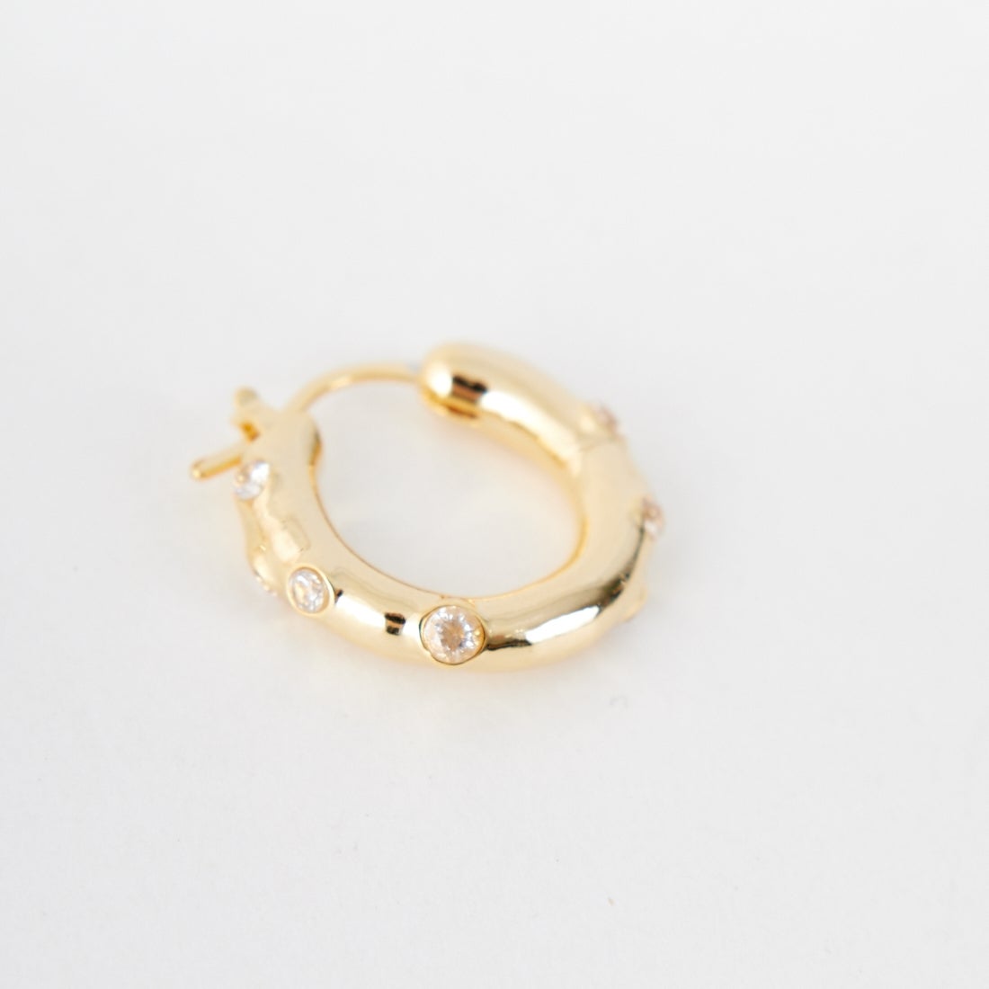 LAPUIS [ラピュイ] ガーデンフープピアス [252-220110] ｺﾞｰﾙﾄﾞ