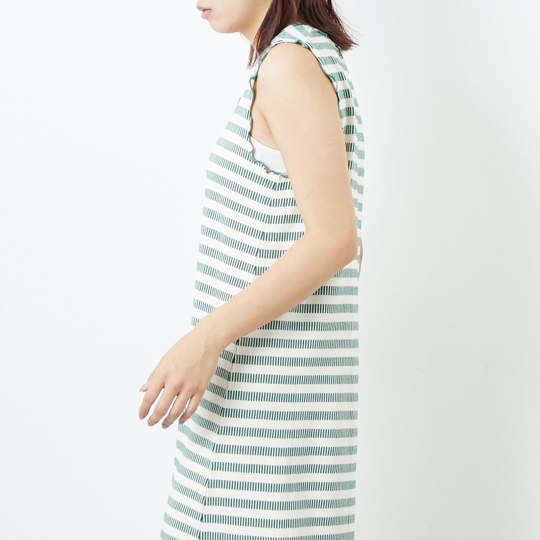 MEYAME [メヤメ] ボーダースリーブレスドレス [MEY-1863] GREEN &&モデル身長：167cm 着用サイズ：F&&