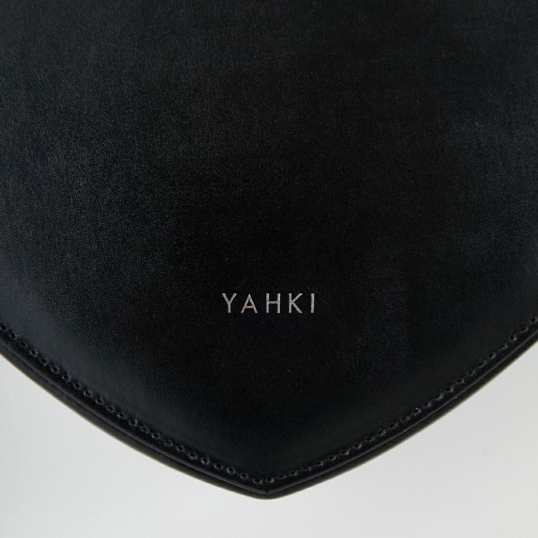 YAHKI [ヤーキ] レザーショルダーバッグ [YH-732] BLACK