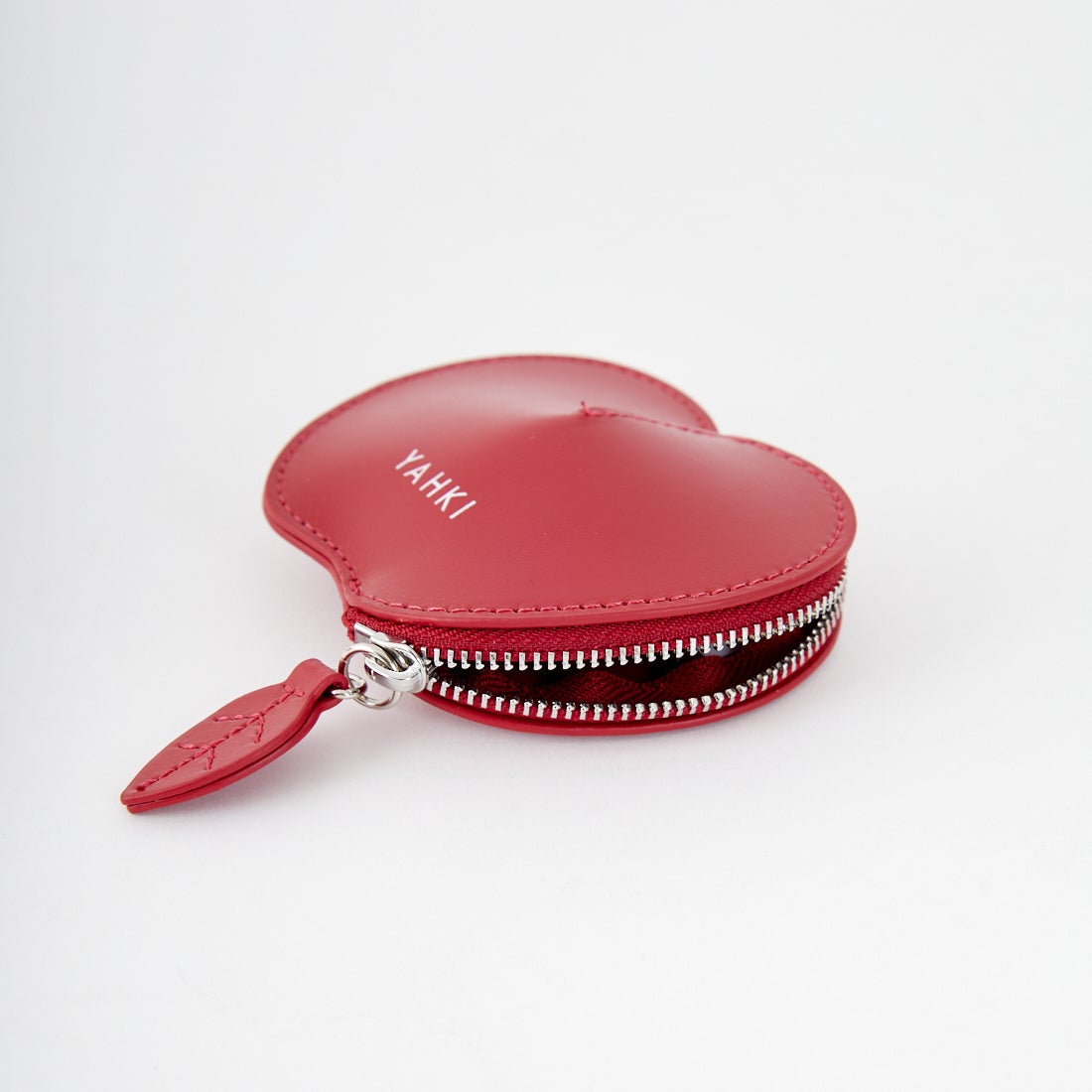 YAHKI [ヤーキ] レザーミニポーチ [YH-725] RUBY RED