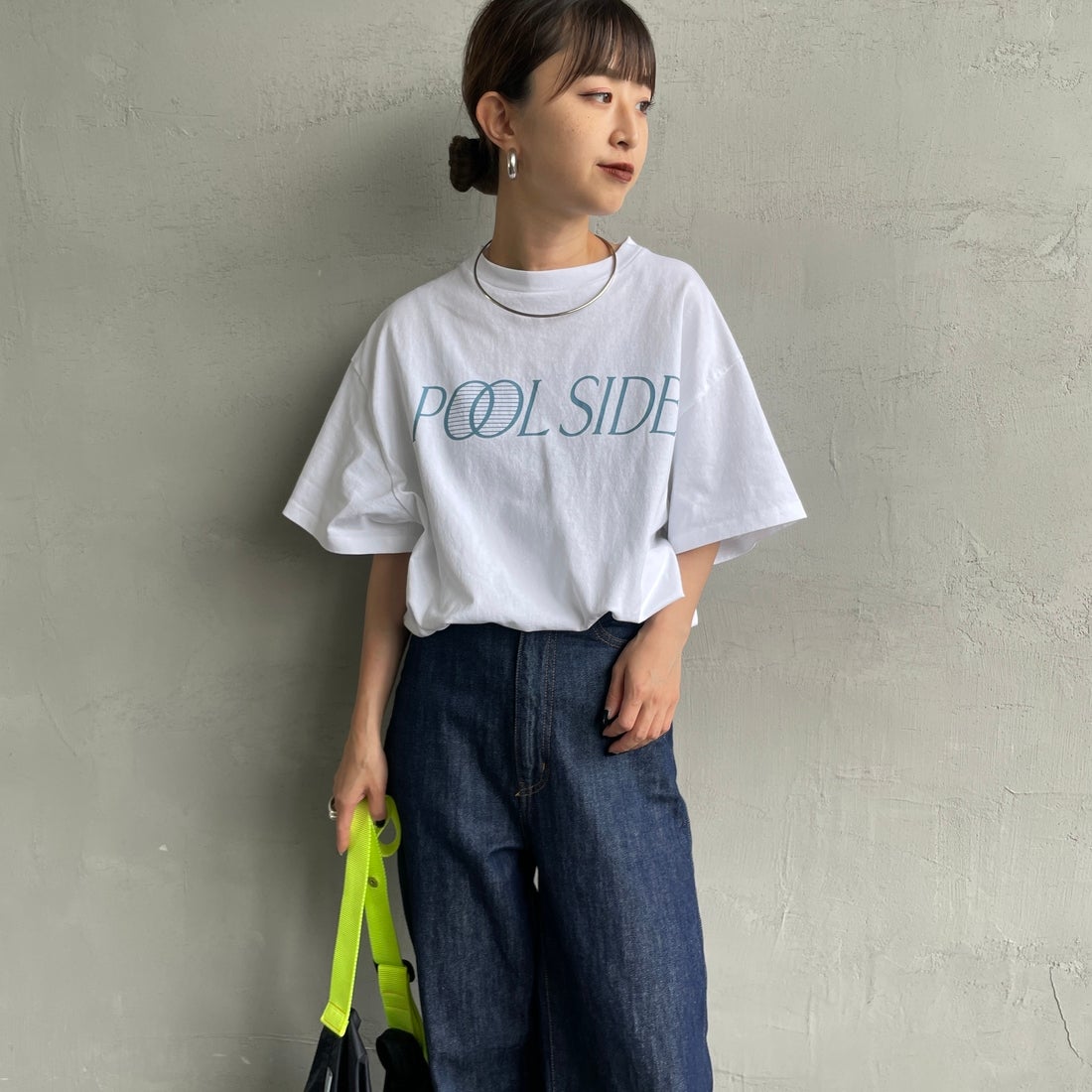 THE SHINZONE [ザ シンゾーン] プールサイドTシャツ [25MMSCU06] 01 WHITE &&モデル身長：150cm 着用サイズ：F0&&