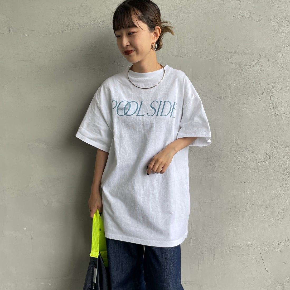 THE SHINZONE [ザ シンゾーン] プールサイドTシャツ [25MMSCU06] 01 WHITE &&モデル身長：150cm 着用サイズ：F0&&