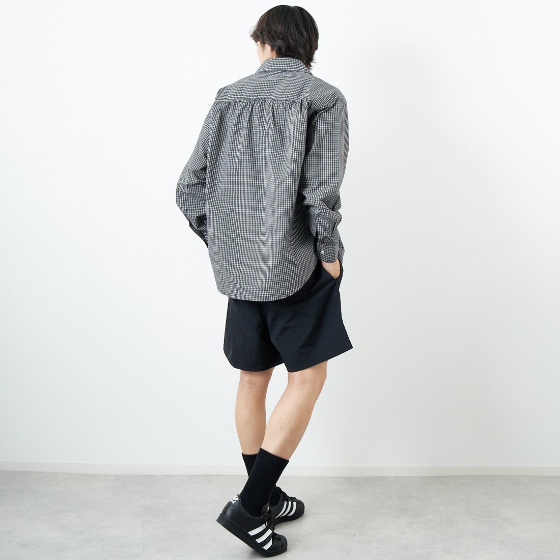 The Endless Summer [エンドレスサマー] ハンティントン ナイロンショーツ [SD-25574002] 01 BLACK &&モデル身長：179cm 着用サイズ：L&&