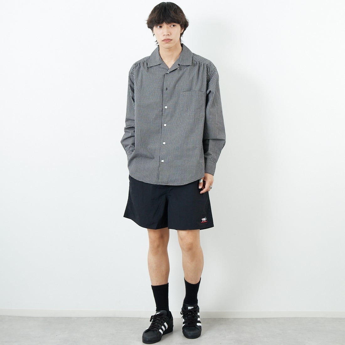 The Endless Summer [エンドレスサマー] ハンティントン ナイロンショーツ [SD-25574002] 01 BLACK &&モデル身長：179cm 着用サイズ：L&&