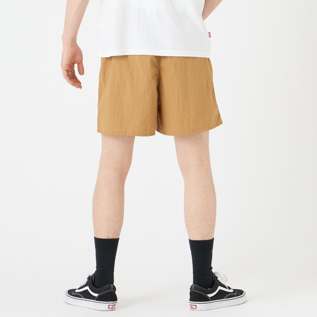 The Endless Summer [エンドレスサマー] ハンティントン ナイロンショーツ [SD-25574002] 34 CAMEL &&モデル身長：177cm 着用サイズ：M&&