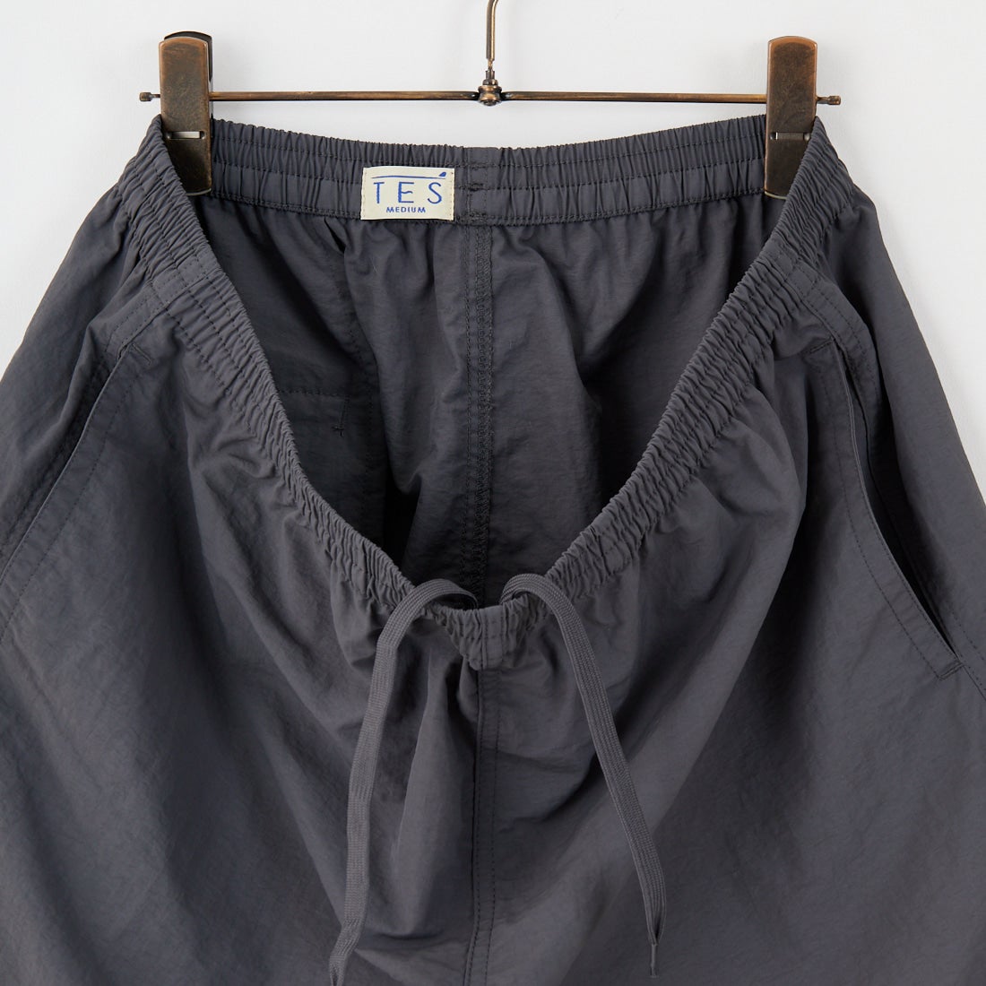 The Endless Summer [エンドレスサマー] ハンティントン ナイロンショーツ [SD-25574002] 02 CHARCOA