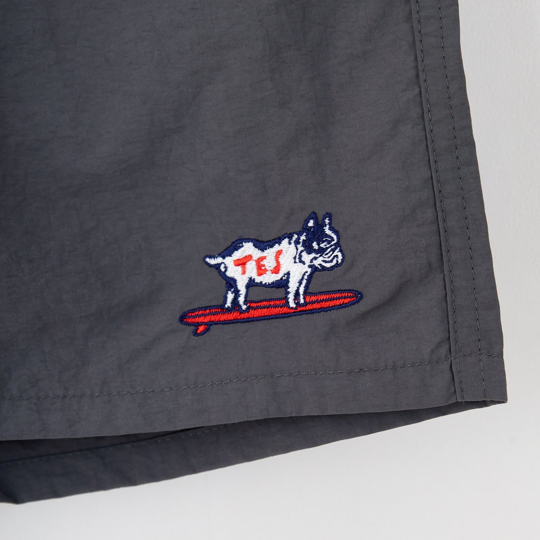 The Endless Summer [エンドレスサマー] ハンティントン ナイロンショーツ [SD-25574002] 02 CHARCOA