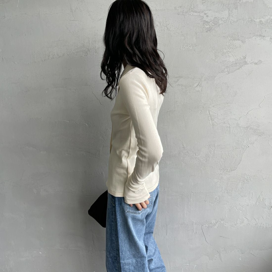 Robert P.Miller [ロバートピーミラー] 別注 パネルリブ ポロカーディガン [RM254-2179IN-JF] IVORY &&モデル身長：160cm 着用サイズ：F&&