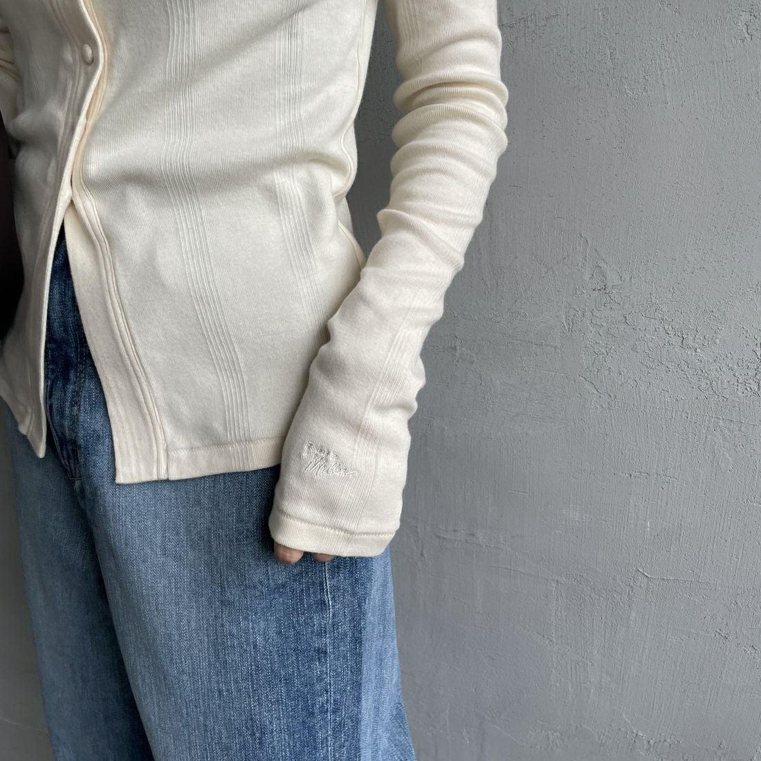 Robert P.Miller [ロバートピーミラー] 別注 パネルリブ ポロカーディガン [RM254-2179IN-JF] IVORY &&モデル身長：160cm 着用サイズ：F&&