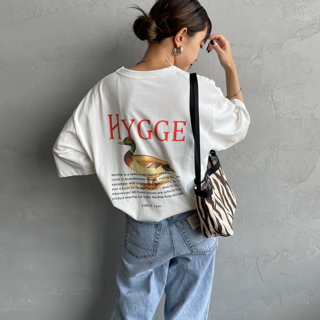 NORDISK [ノルディスク] 別注 HYGGE カモバックプリントTシャツ [NU11501-JF] WHITE &&モデル身長：150cm 着用サイズ：44&&