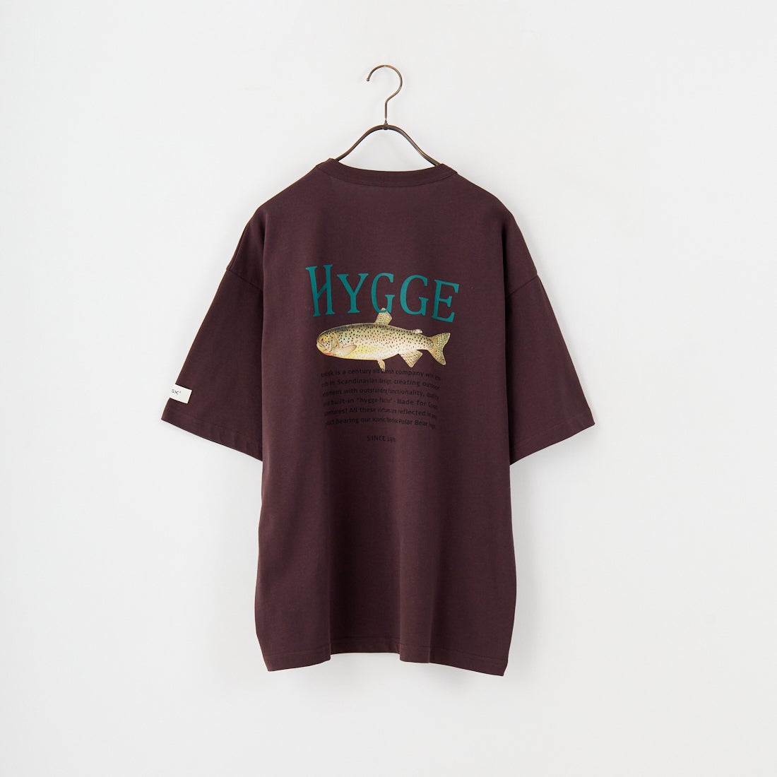 NORDISK [ノルディスク] 別注 HYGGE フィッシュバックプリントTシャツ [NU11502-JF] BROWN