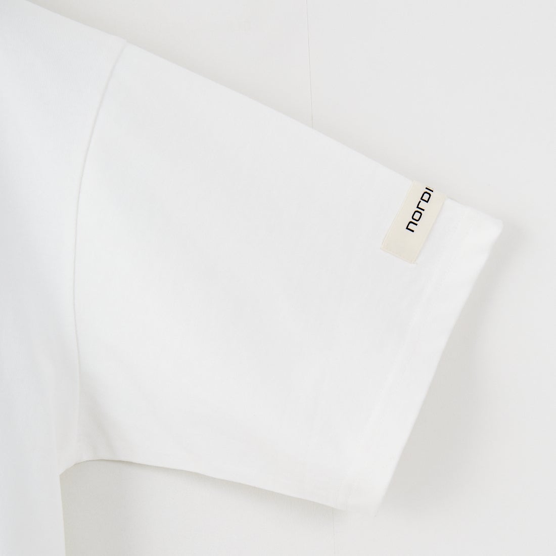 NORDISK [ノルディスク] 別注 HYGGE フィッシュバックプリントTシャツ [NU11502-JF] WHITE