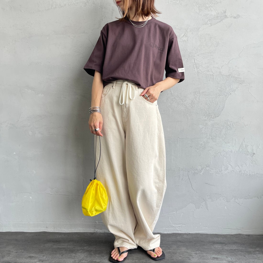NORDISK [ノルディスク] 別注 HYGGE フィッシュバックプリントTシャツ [NU11502-JF] BROWN &&モデル身長：158cm 着用サイズ：44&&