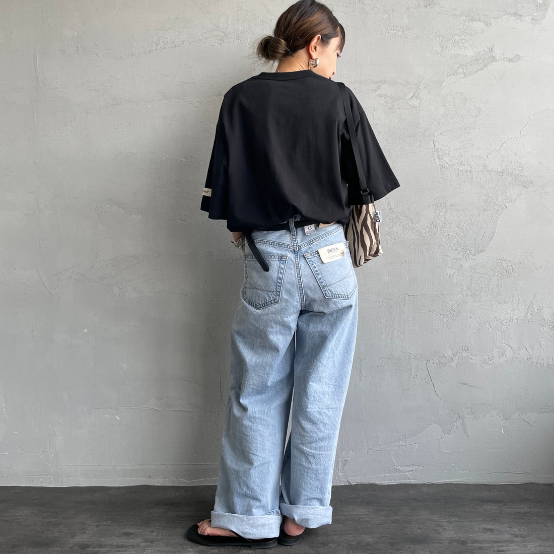 NORDISK [ノルディスク] 別注 ワンポイントポケットTシャツ [NU11505-JF] BLACK &&モデル身長：150cm 着用サイズ：44&&