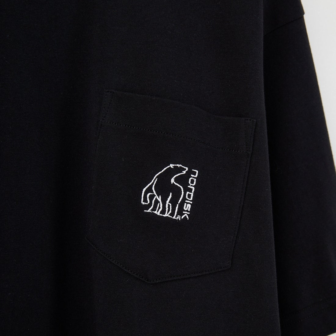 NORDISK [ノルディスク] 別注 ワンポイントポケットTシャツ [NU11505-JF] BLACK