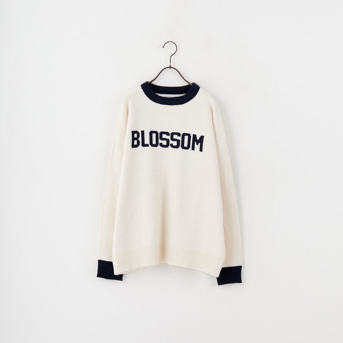 LOGAN Knitting Mills [ローガン ニッティング ミルズ] 別注 クルーネック 配色ジャガードロゴニット [LG-25FW28IN-JF] IVORY