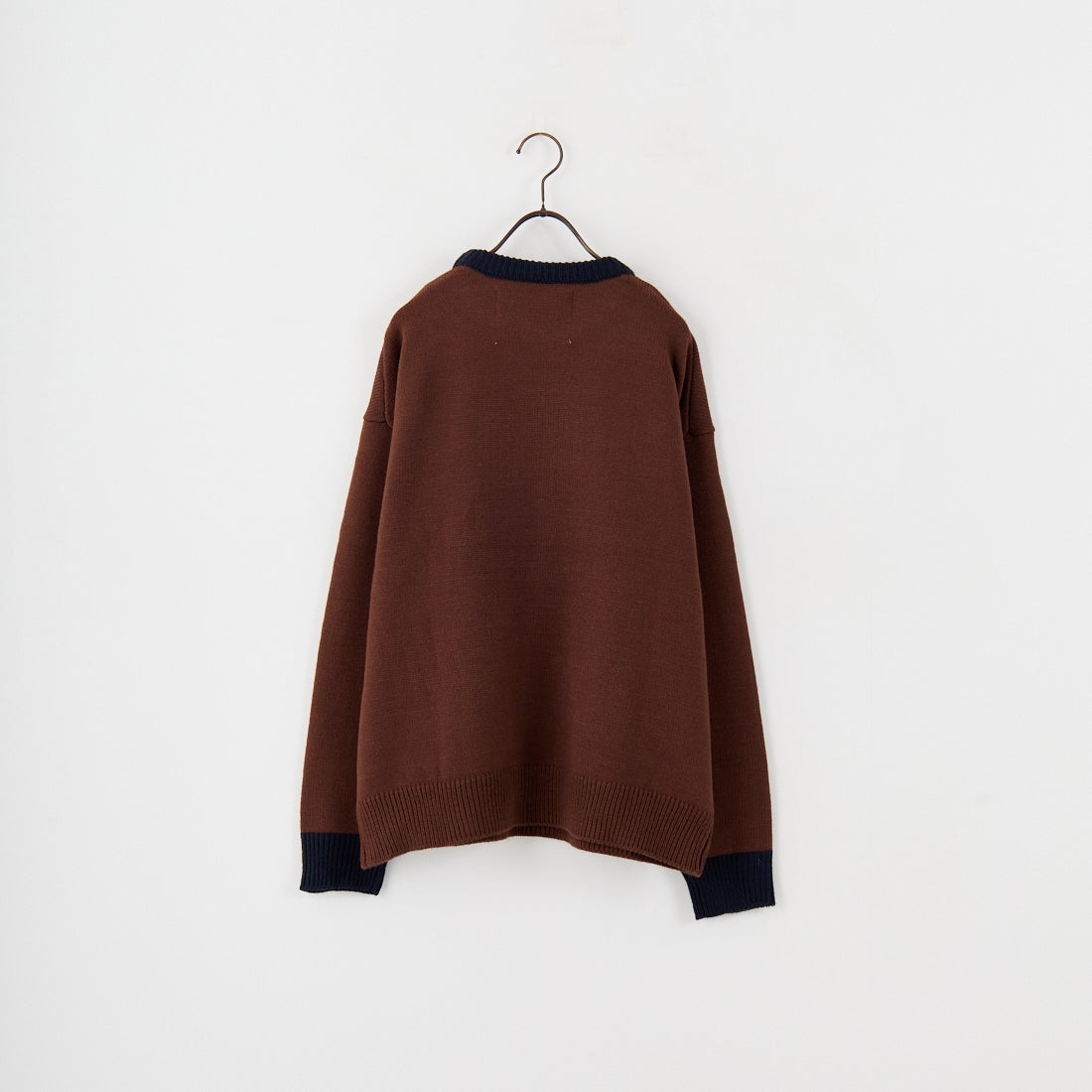 LOGAN Knitting Mills [ローガン ニッティング ミルズ] 別注 クルーネック 配色ジャガードロゴニット [LG-25FW28IN-JF] BROWN