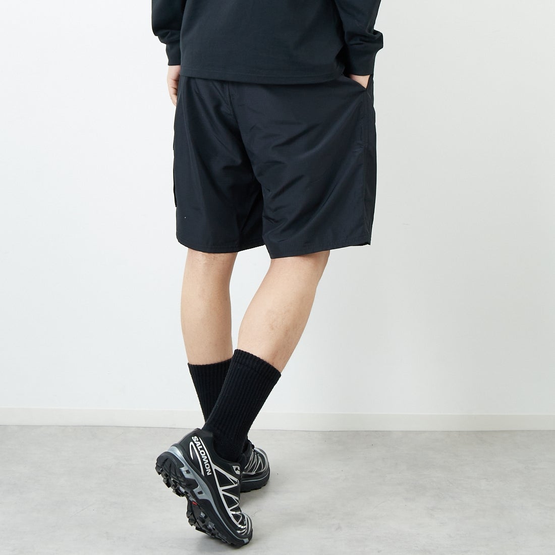 NIKE SWIM [ナイキスイム] リップストップ9インチカーゴボレーショーツ [NESSF452] N001 ﾌﾞﾗｯｸ &&モデル身長：179cm 着用サイズ：XL&&