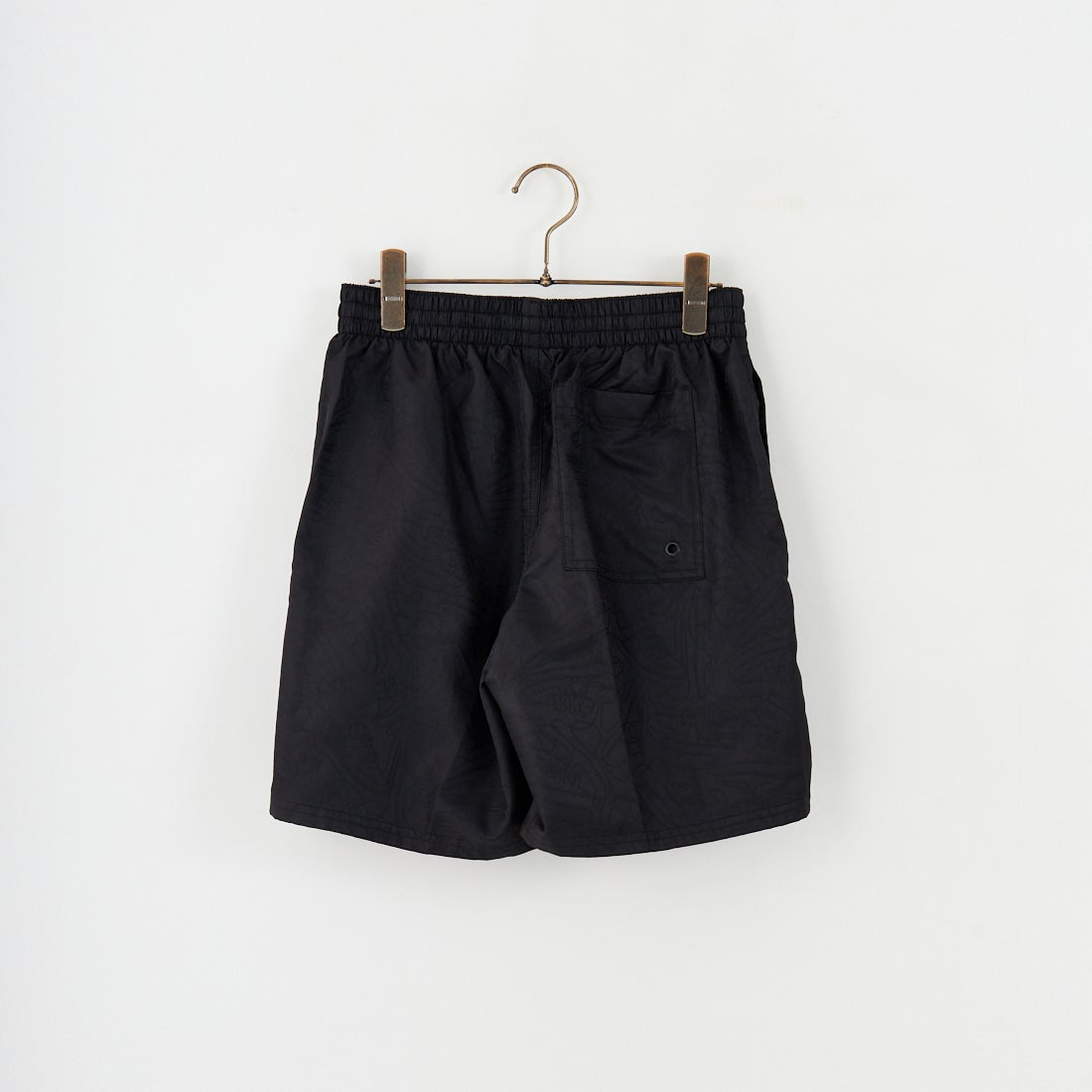 NIKE SWIM [ナイキスイム] スニーカーエンブロイデッド 7インチボレーショーツ [NESSF507] N001 ﾌﾞﾗｯｸ