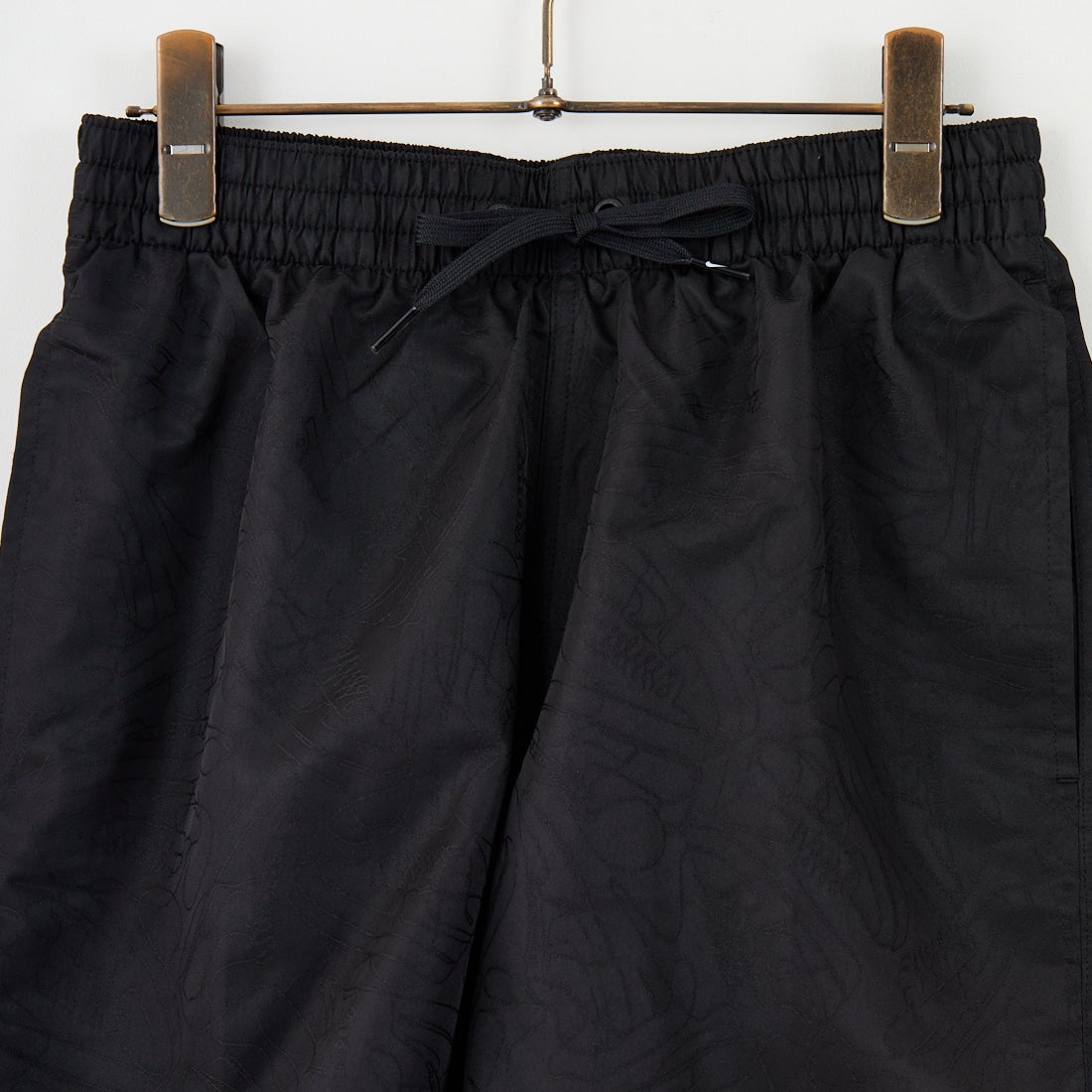 NIKE SWIM [ナイキスイム] スニーカーエンブロイデッド 7インチボレーショーツ [NESSF507] N001 ﾌﾞﾗｯｸ