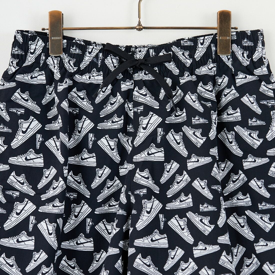 NIKE SWIM [ナイキスイム] エアフォース1プリント 7インチボレーショーツ [NESSF516] N001 ﾌﾞﾗｯｸ