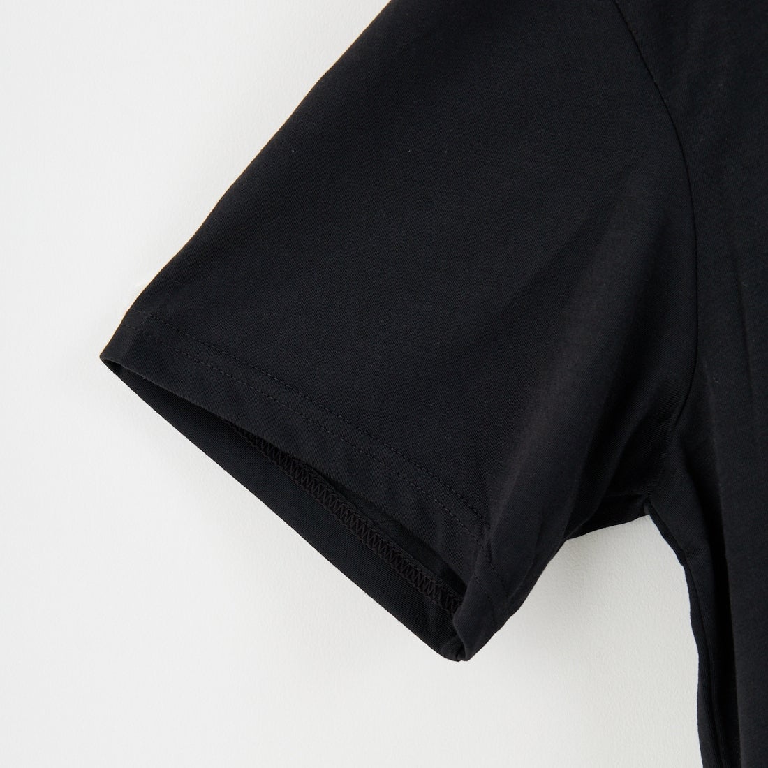 NIKE SWIM [ナイキスイム] コットンライク スニーカーボックスラッシュガード [NESSF523] N001 ﾌﾞﾗｯｸ