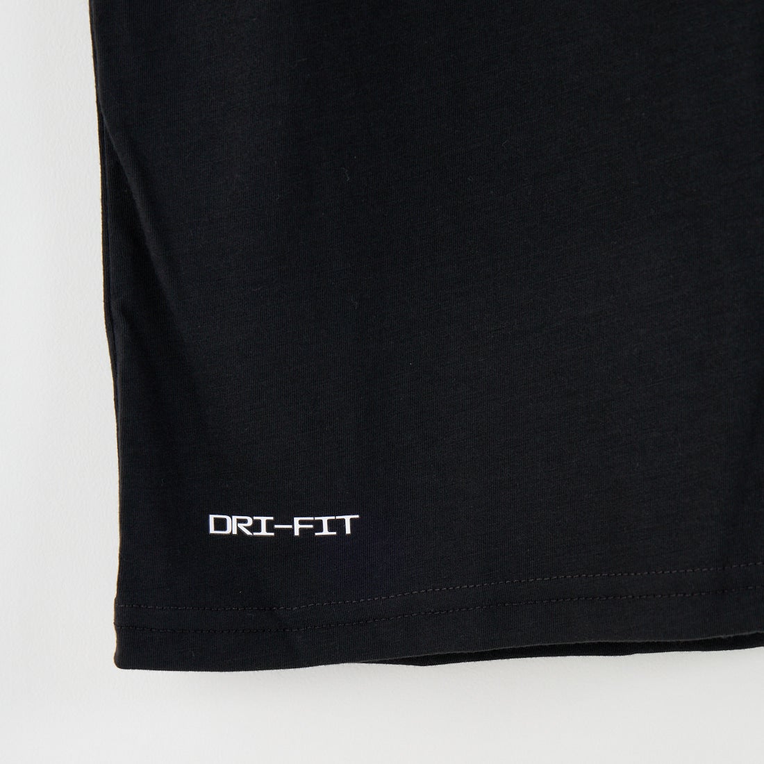 NIKE SWIM [ナイキスイム] コットンライク スニーカーボックスラッシュガード [NESSF523] N001 ﾌﾞﾗｯｸ