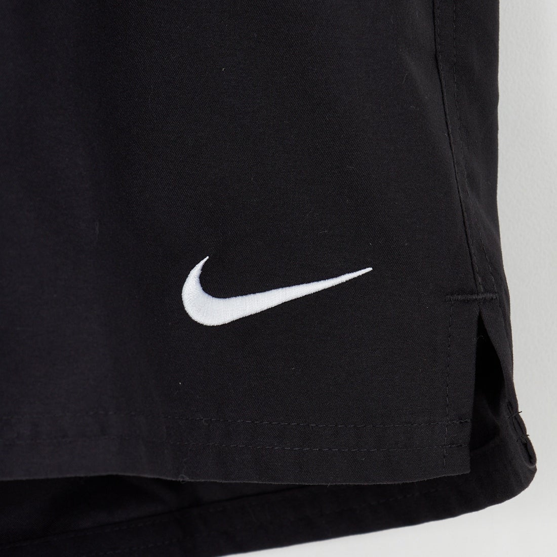 NIKE SWIM [ナイキスイム] ヒーロースタイル7インチボレーショーツ [NESSF559] N001 ﾌﾞﾗｯｸ