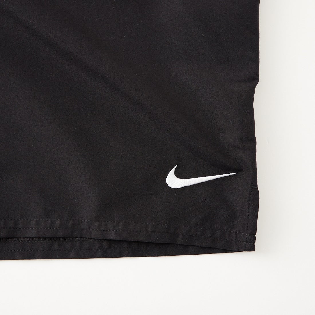 NIKE SWIM [ナイキスイム] ヒーロースタイル7インチボレーショーツ [NESSF559] N001 ﾌﾞﾗｯｸ