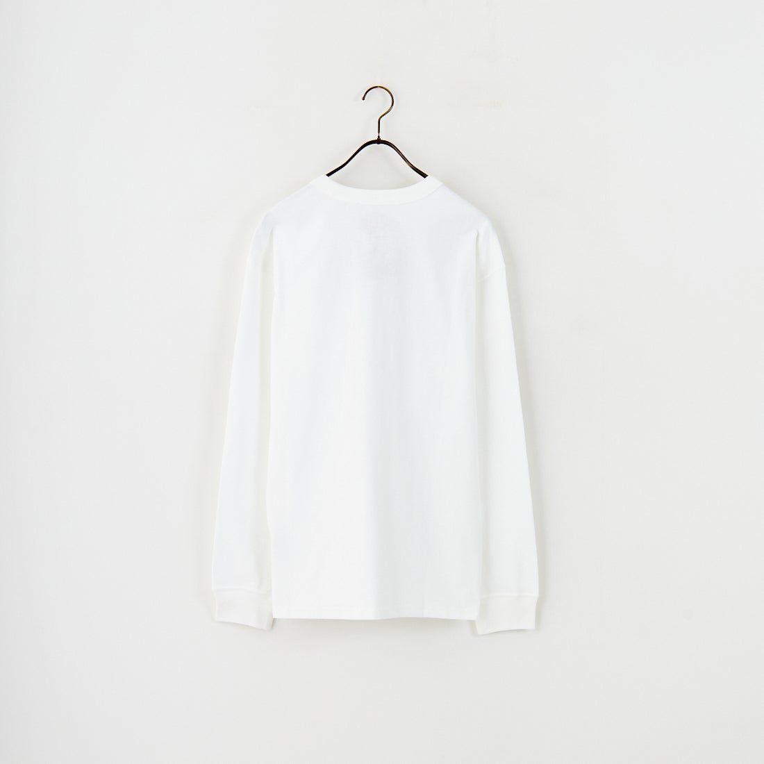 NIKE [ナイキ] プレミアムエッセンシャル ロングスリーブポケットTシャツ [DR7930] 101 WHITE