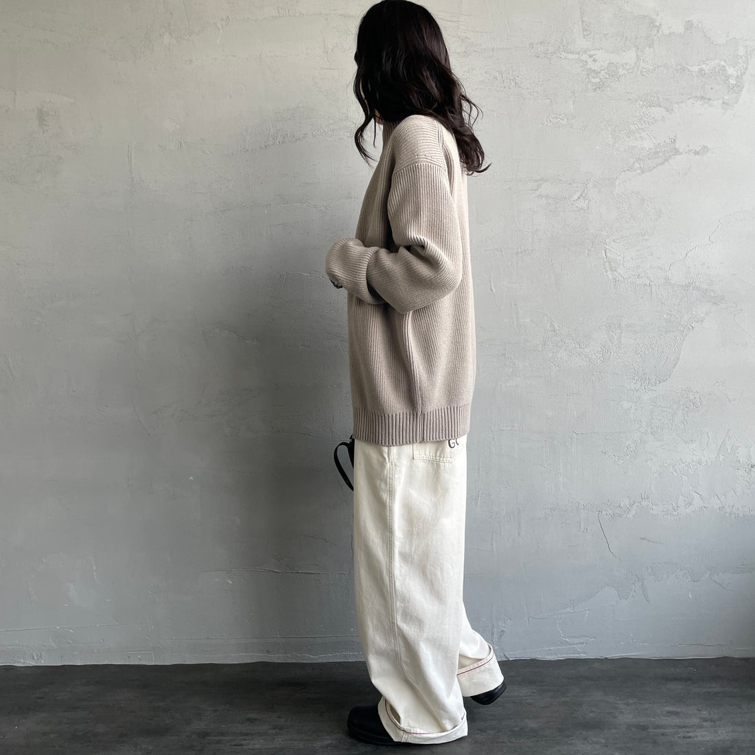 FRED PERRY [フレッドペリー] 別注 ドライバーズニット [FPM-25A-028JF] WARM OAT/B &&モデル身長：160cm 着用サイズ：S&&