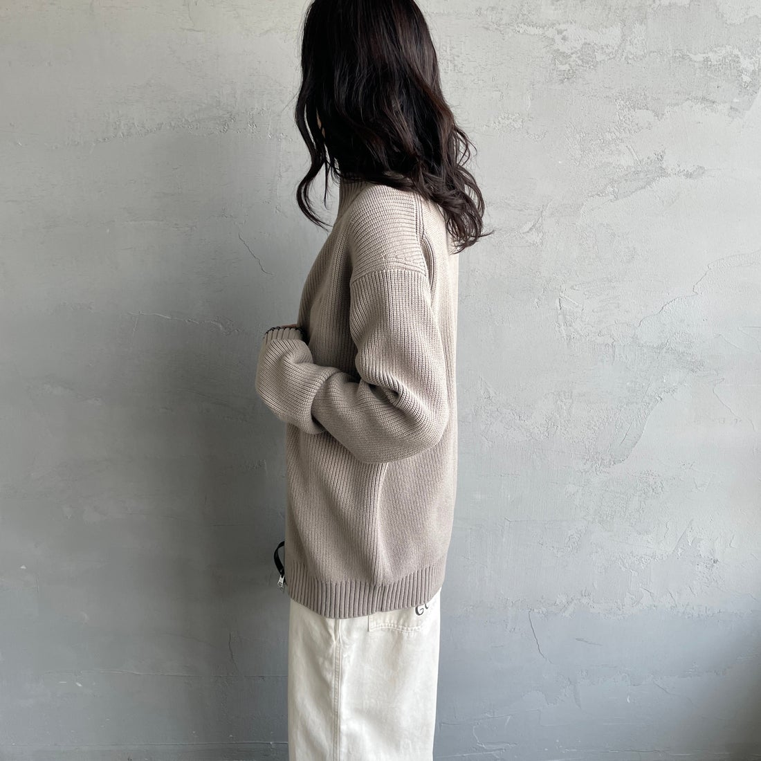 FRED PERRY [フレッドペリー] 別注 ドライバーズニット [FPM-25A-028JF] WARM OAT/B &&モデル身長：160cm 着用サイズ：S&&