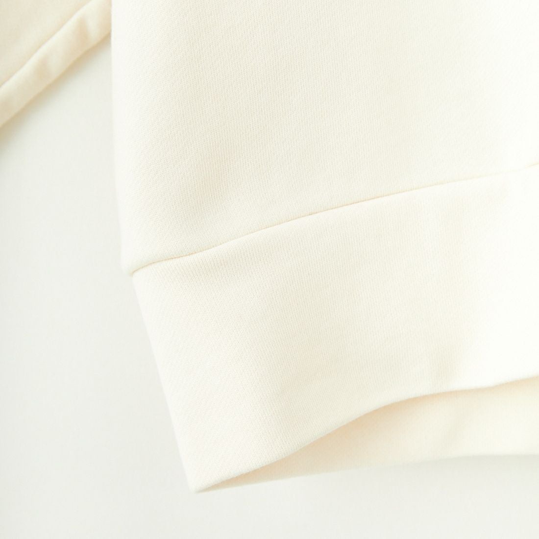 FRED PERRY [フレッドペリー] Vネックジップスルーカーディガン [G1151] 560 ECRU