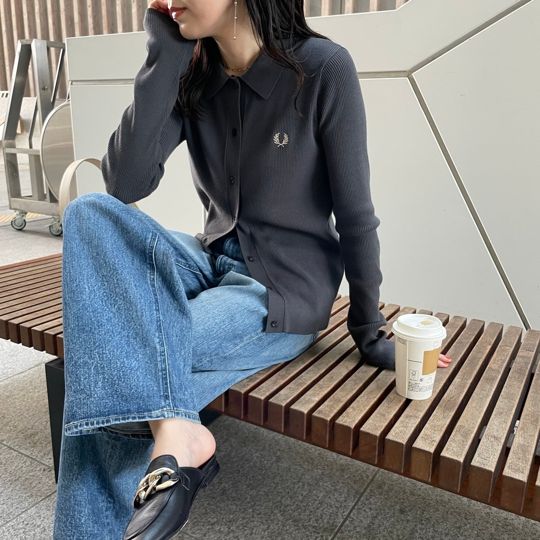 FRED PERRY [フレッドペリー] 別注 ワンポイントロゴ刺繍 リブニット