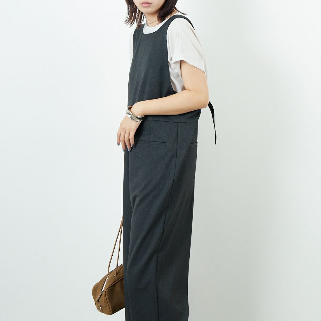 Commencement [コメンスメント] 2WAYサロペット [C-305] CHARCOAL &&モデル身長：167cm 着用サイズ：F&&