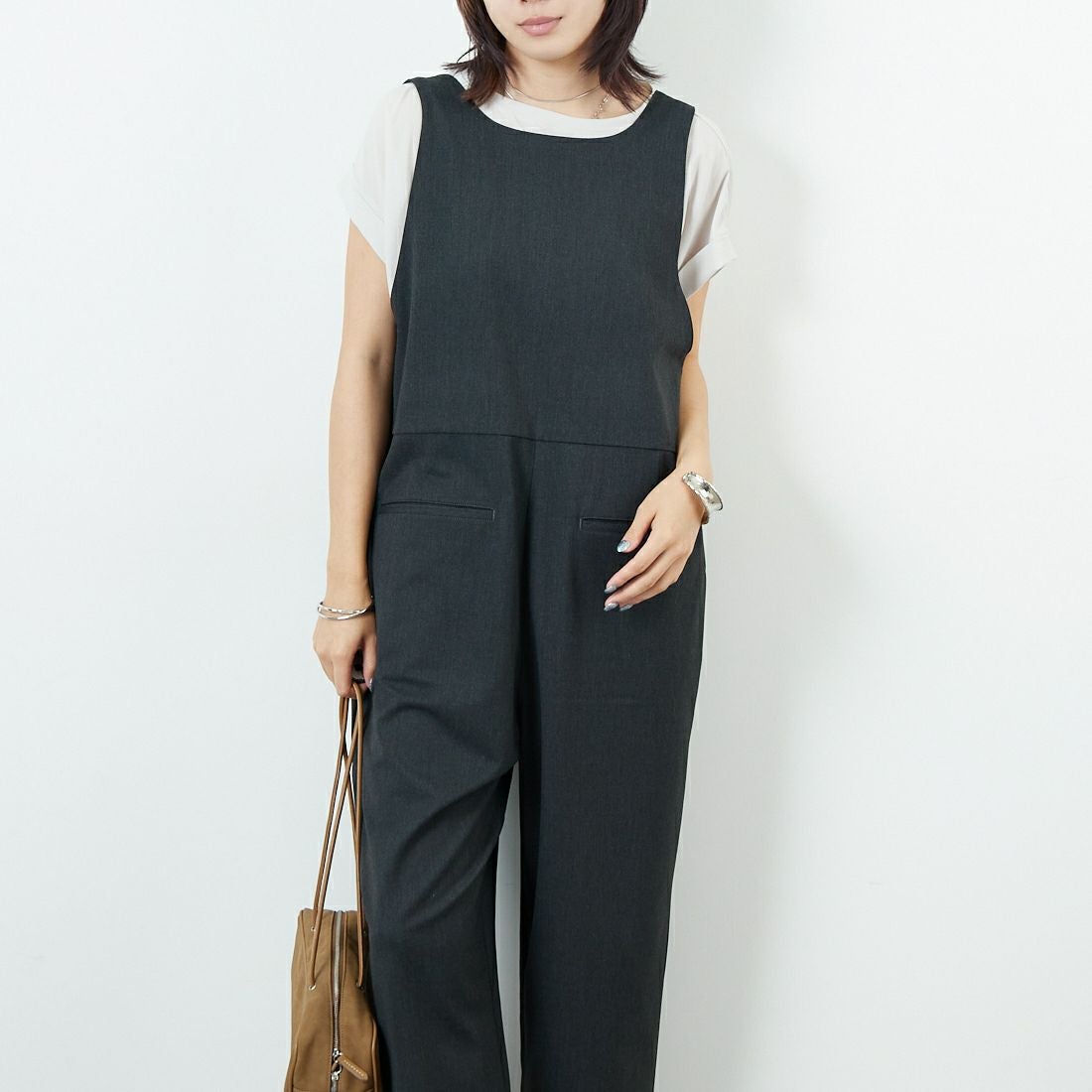 Commencement [コメンスメント] 2WAYサロペット [C-305] CHARCOAL &&モデル身長：167cm 着用サイズ：F&&