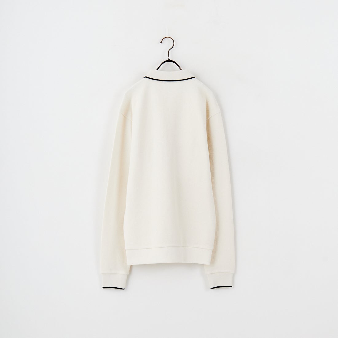 FRED PERRY [フレッドペリー] 別注 ワンポイントロゴ刺繍 ロングスリーブポロシャツ [FPM-25A-027JF] ECRU/NAVY