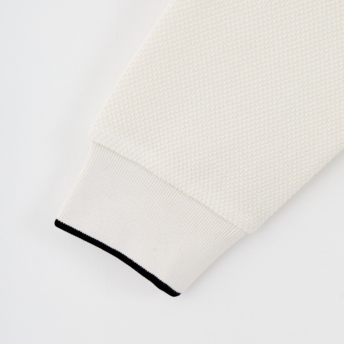 FRED PERRY [フレッドペリー] 別注 ワンポイントロゴ刺繍 ロングスリーブポロシャツ [FPM-25A-027JF] ECRU/NAVY