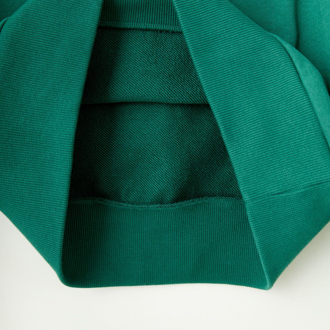 FRED PERRY [フレッドペリー] Chosen by Champions クルーネックスウェット [M1605] Z18 SPORT