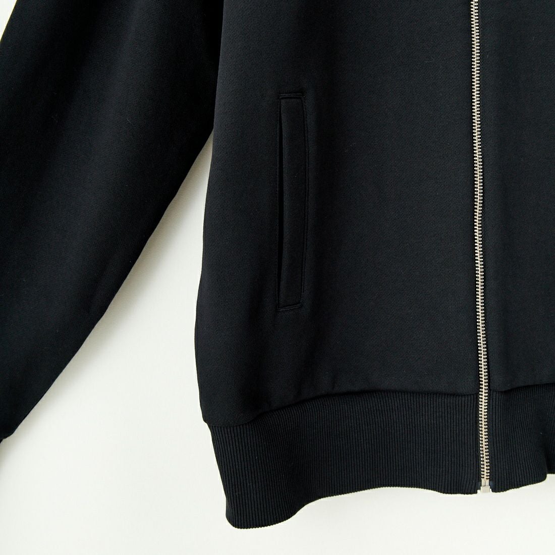 FRED PERRY [フレッドペリー] ジップスルースウェット [J1327] 102 BLACK