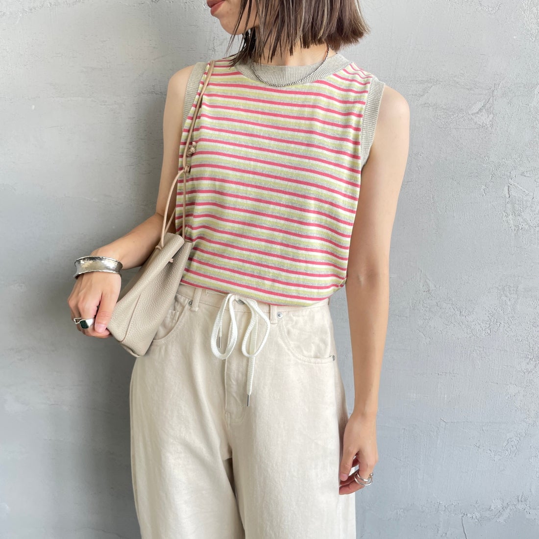 MEYAME [メヤメ] ボーダーコットンニットノースリーブトップス [MEY-2131] GREY &&モデル身長：158cm 着用サイズ：F&&