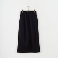 09 BLACK