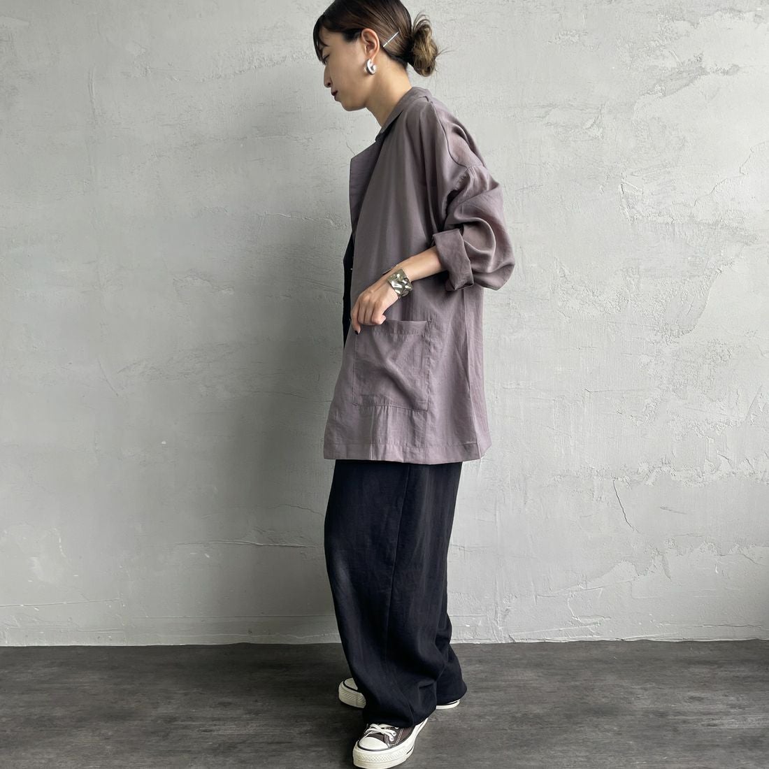 nenom [ネノム] シアーテーラードジャケット [NE25132082] 07 GRAY &&モデル身長：150cm 着用サイズ：F&&